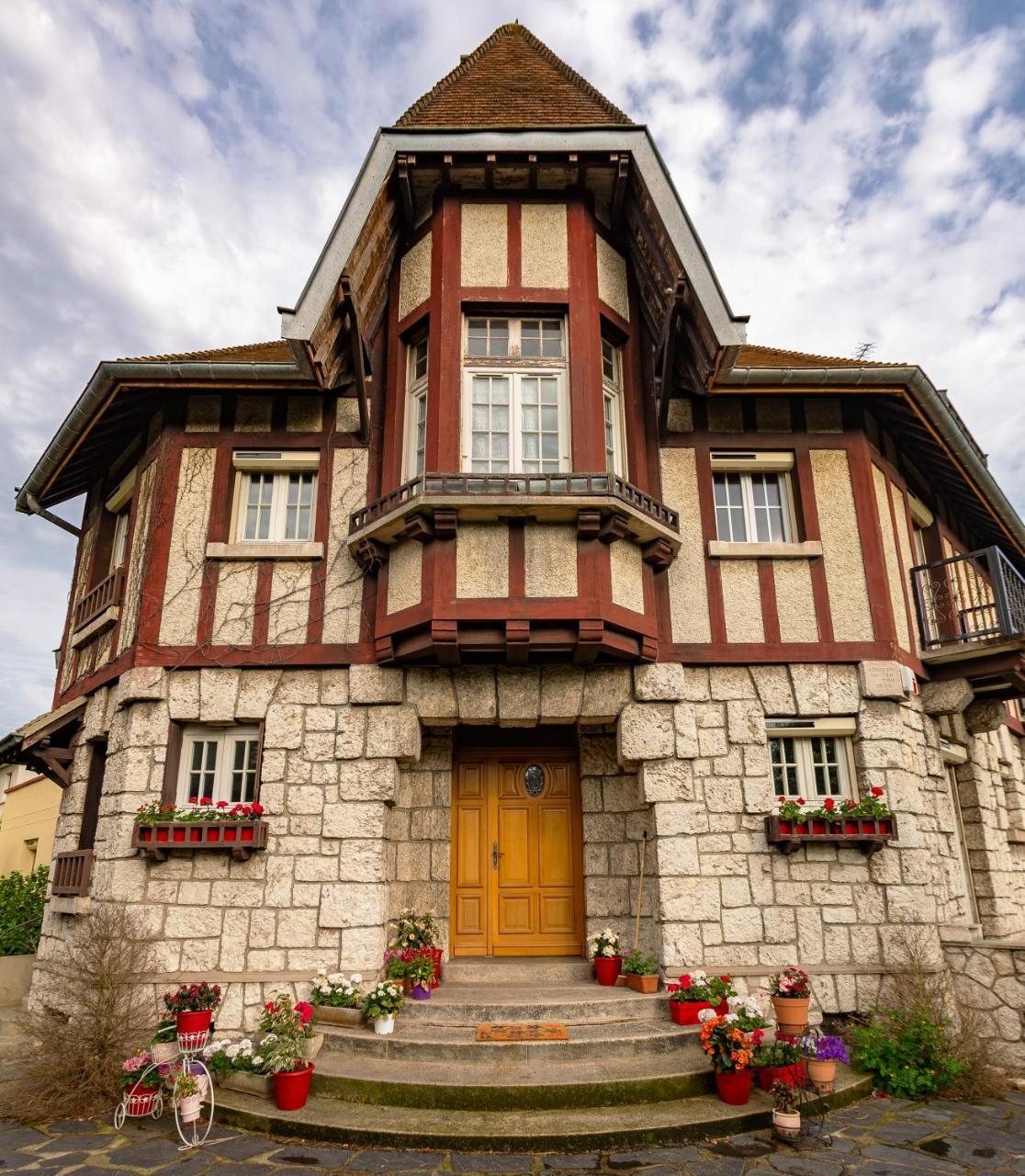 Chambres d'hôtes Apakabar Homestay - parking privé, Netflix, ambiance balinaise, borne de recharge La Rochette  Exterior foto